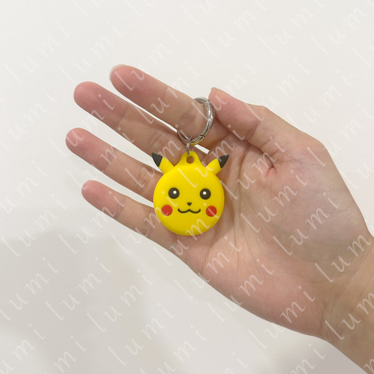 Pikachu from Pokémon keychain - detail view