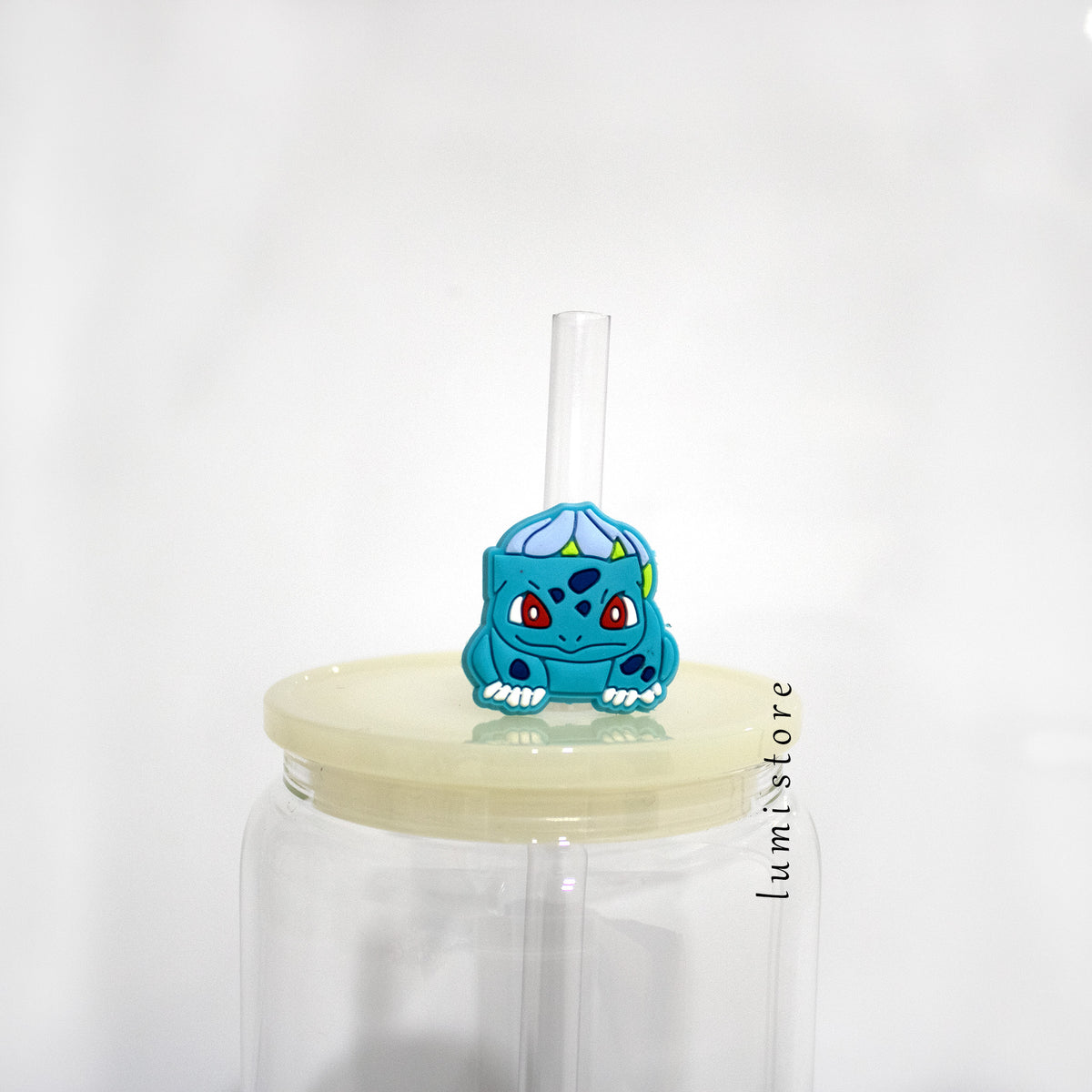 Bulbasaur from Pokémon straw topper - detail view